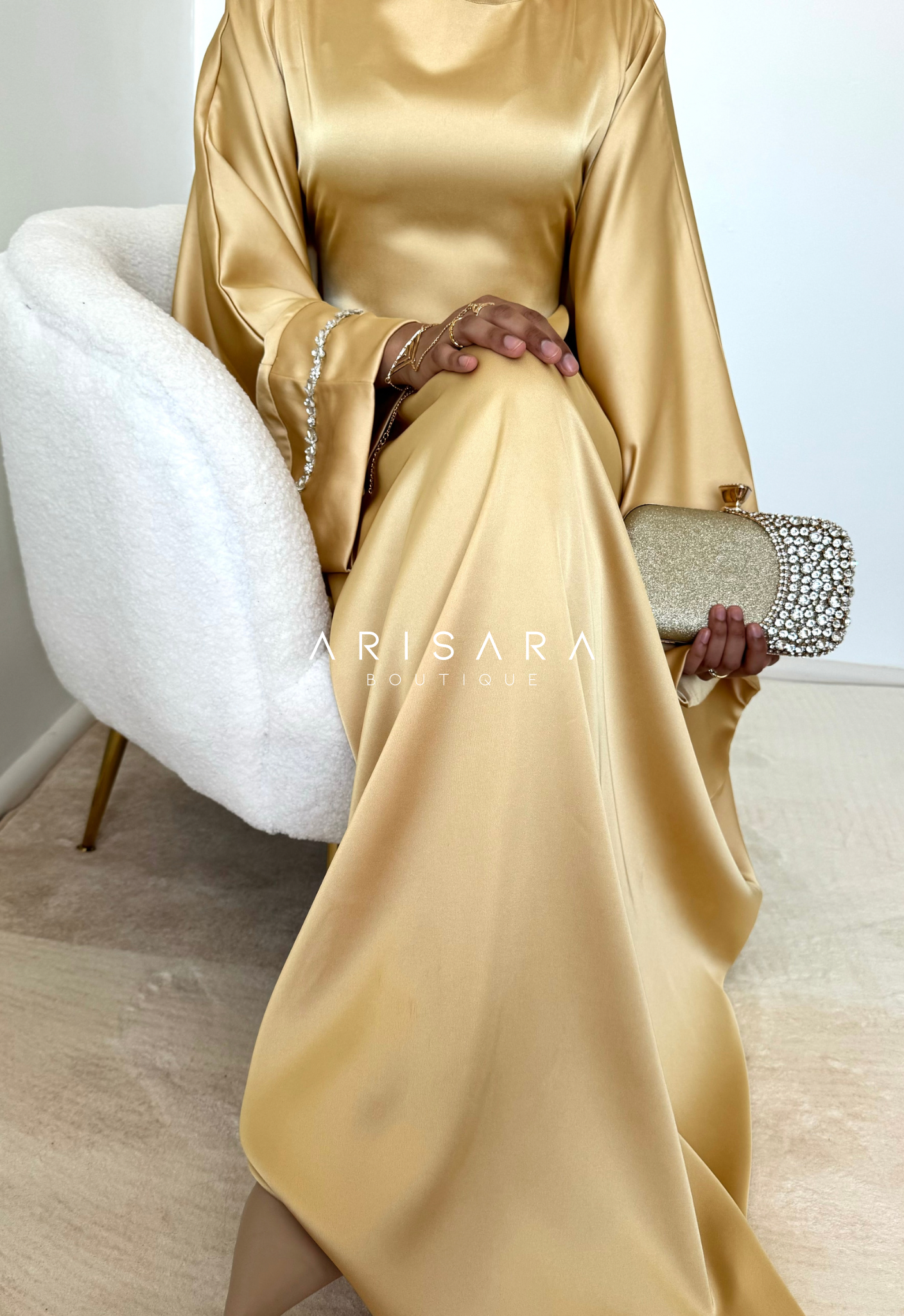 Inayah abaya on sale