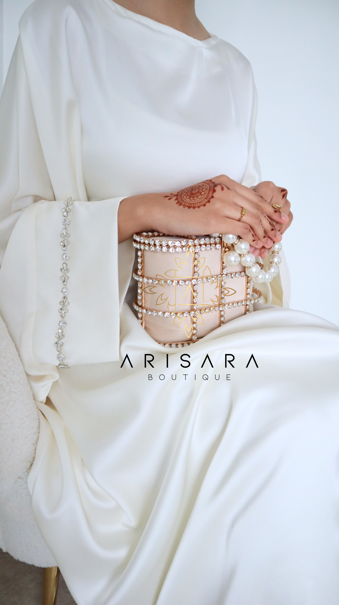 Luxury Abaya ‘INAYAH’ - Ivory White